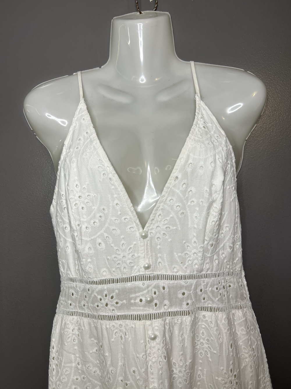 Simplee Dress Womens Large White Eyelet Lace V Neck Smocked Maxi Sundress Boho